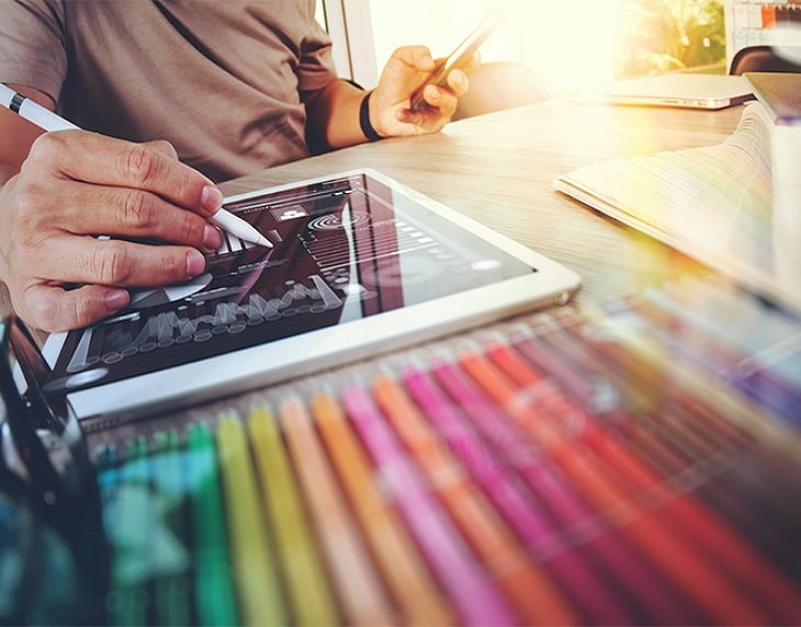 graphic comm banner2